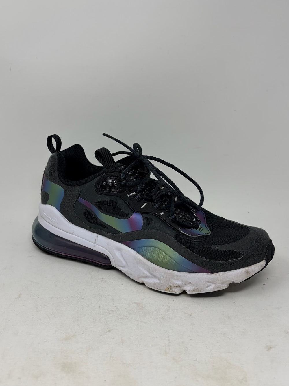 Nike Air Max 270 React Sneakers Size 7 YOUTH